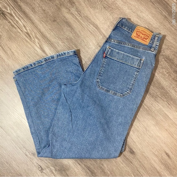 Levi’s Mile High Cropped Wide Leg Jeans W28 L25 High Rise Button Fly - Picture 3 of 9